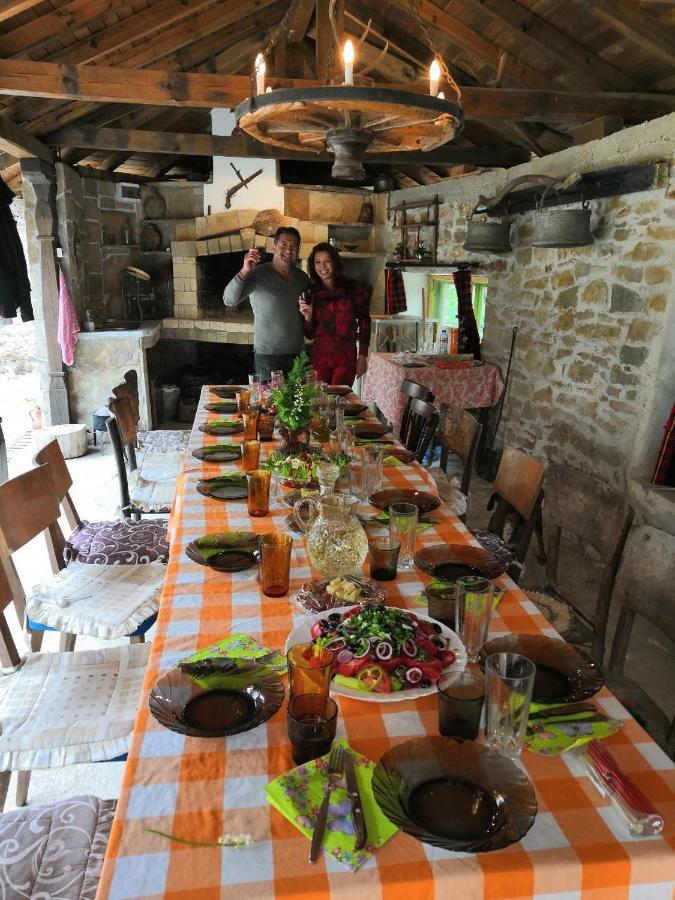 Къща За Гости Чичарите Gabrovo Buitenkant foto